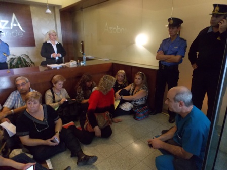 María Isabel Del Pópolo, tras largas horas de espera en el cuarto piso de Casa de Gobierno